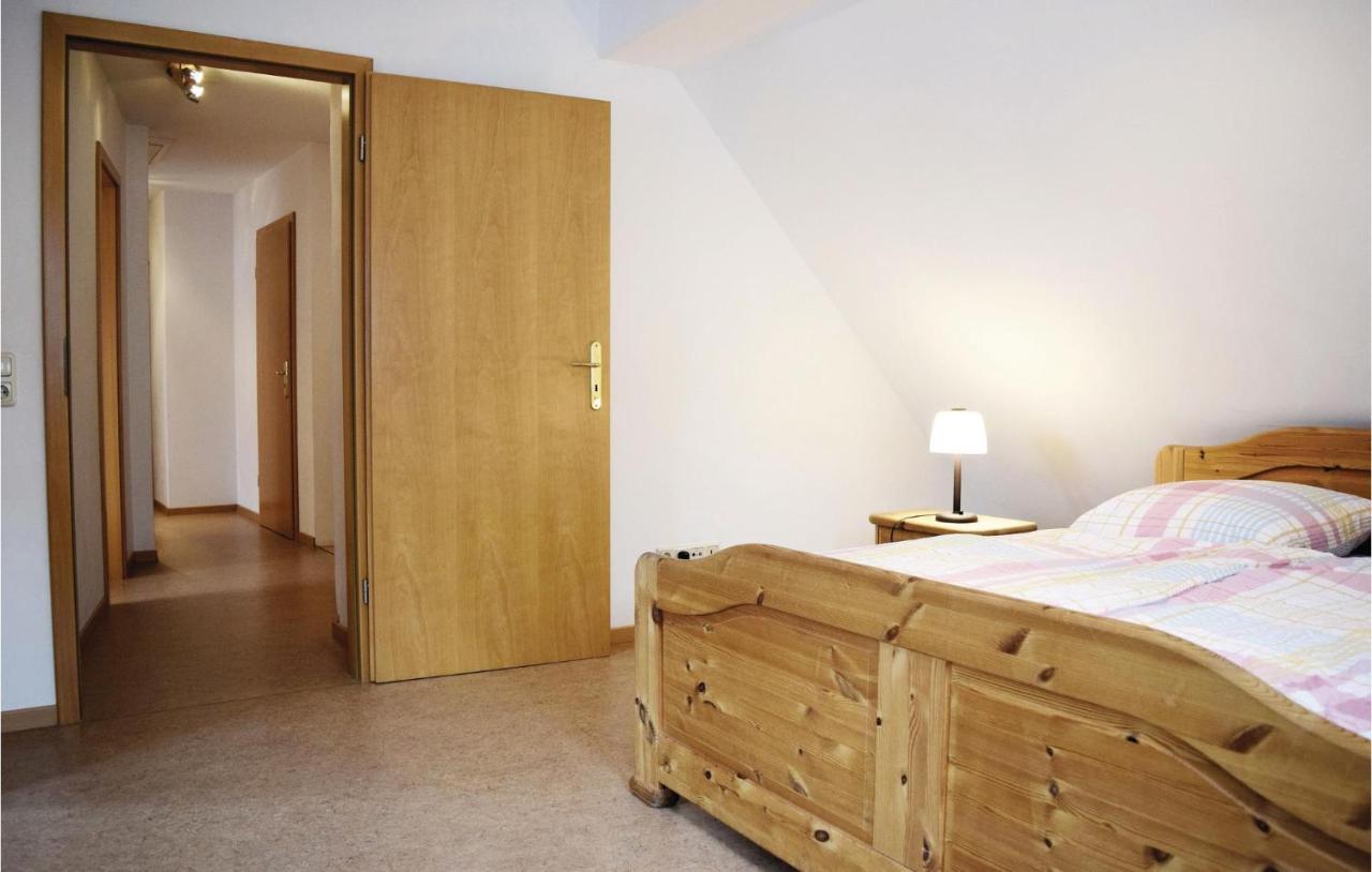 2 Bedroom Gorgeous Home In Hachenburg Extérieur photo
