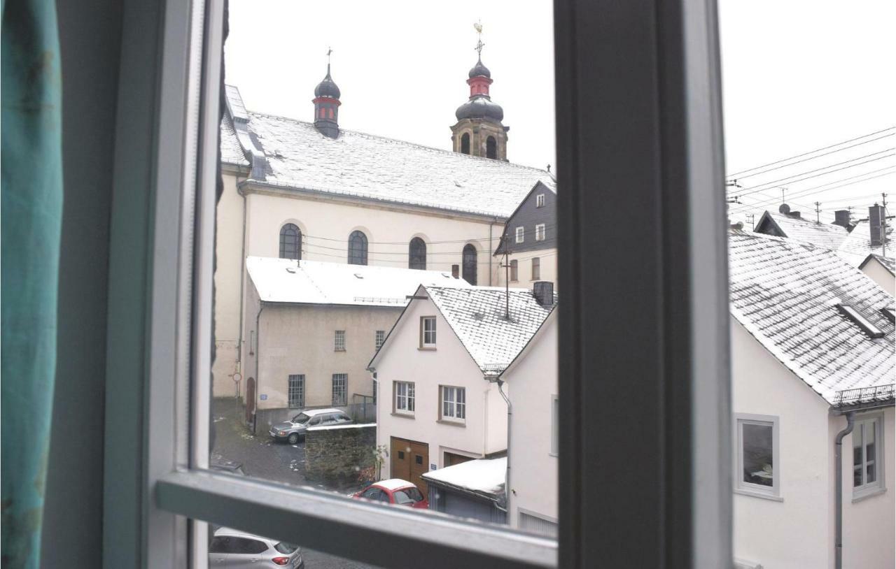 2 Bedroom Gorgeous Home In Hachenburg Extérieur photo